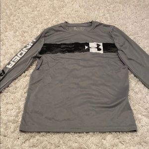 under armor long sleeve shirt